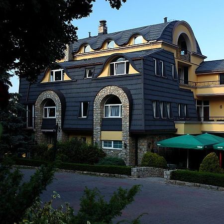 Hotel Sator Bitola Exteriör bild